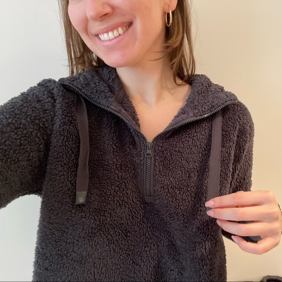 Cozy Sherpa Quarter Zip - Picture 10 of 13
